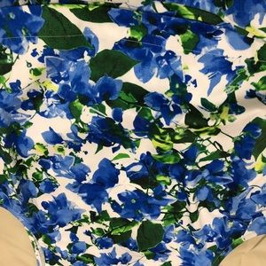 Blouse and skirt combo